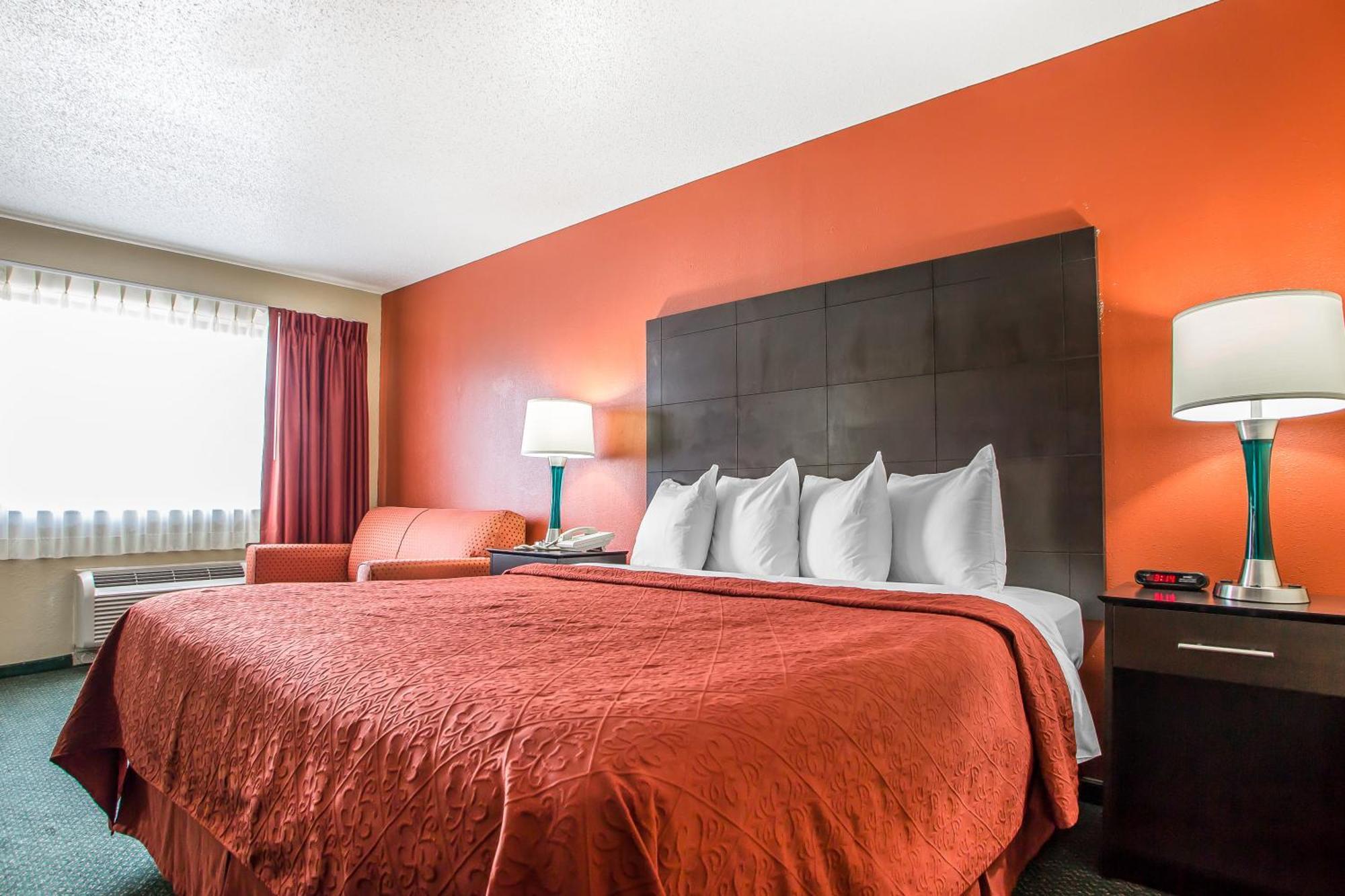 Quality Inn Morton At I-74 Cameră foto