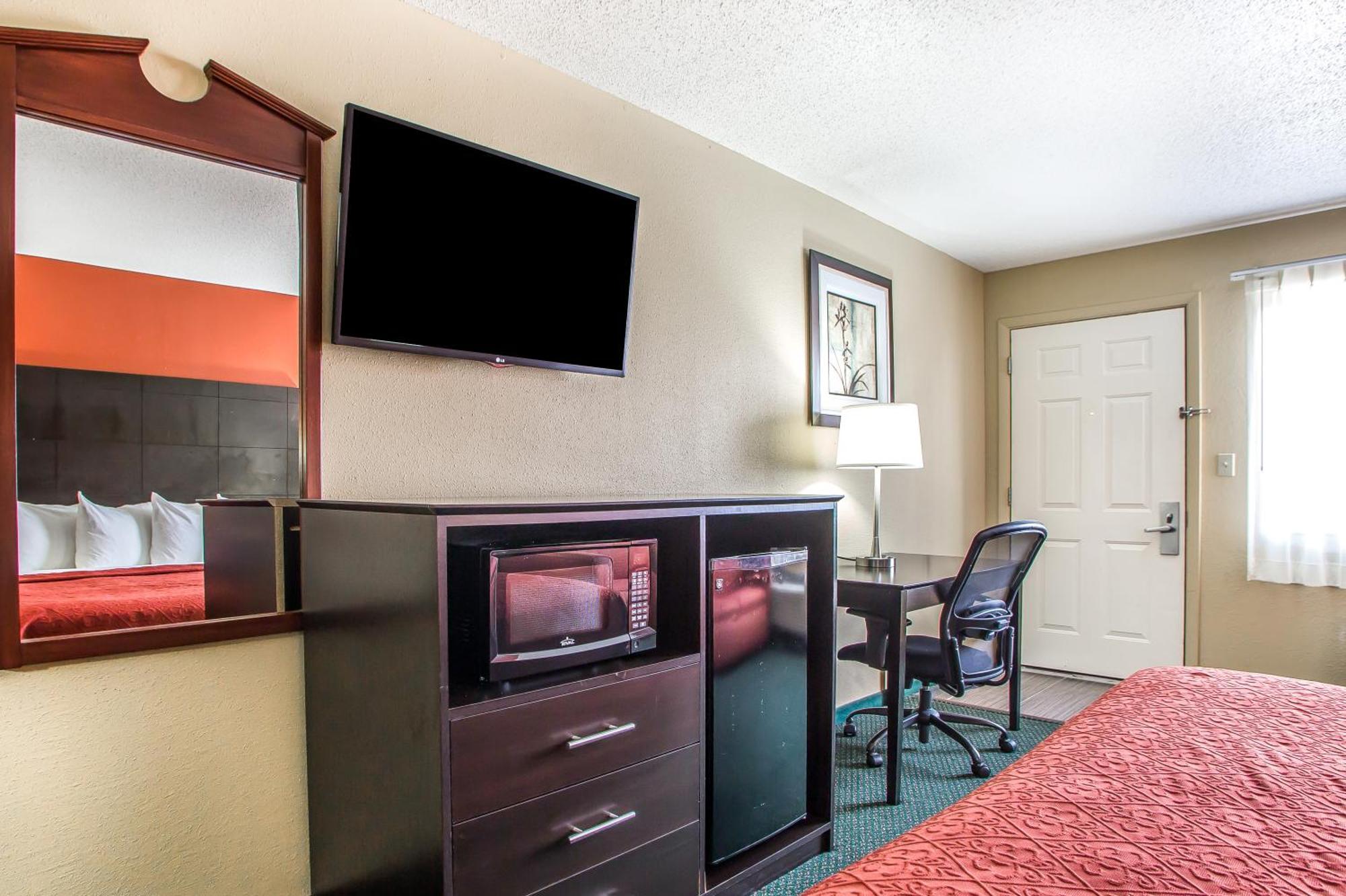 Quality Inn Morton At I-74 Cameră foto